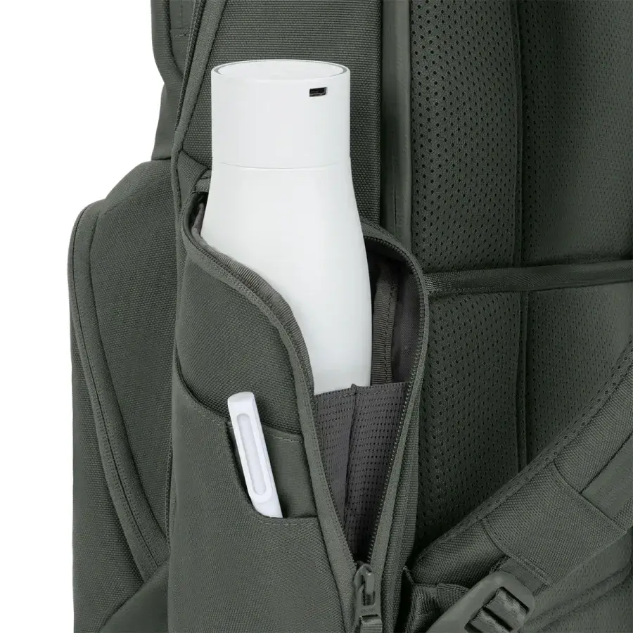 Рюкзак Incase A.R.C. Commuter Pack with ReSpun 100% Recycled Polyester 26L - Smoked Ivy (INCO100683-SIV)