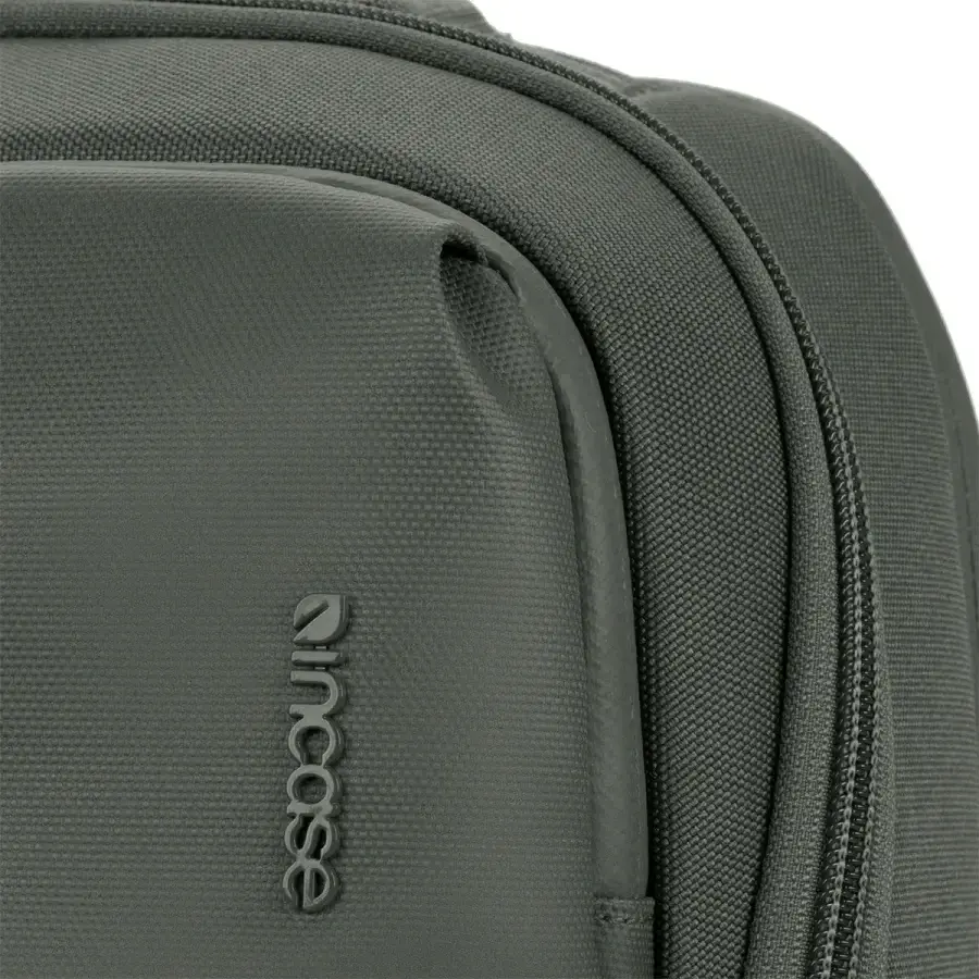 Рюкзак Incase A.R.C. Commuter Pack with ReSpun 100% Recycled Polyester 26L - Smoked Ivy (INCO100683-SIV)