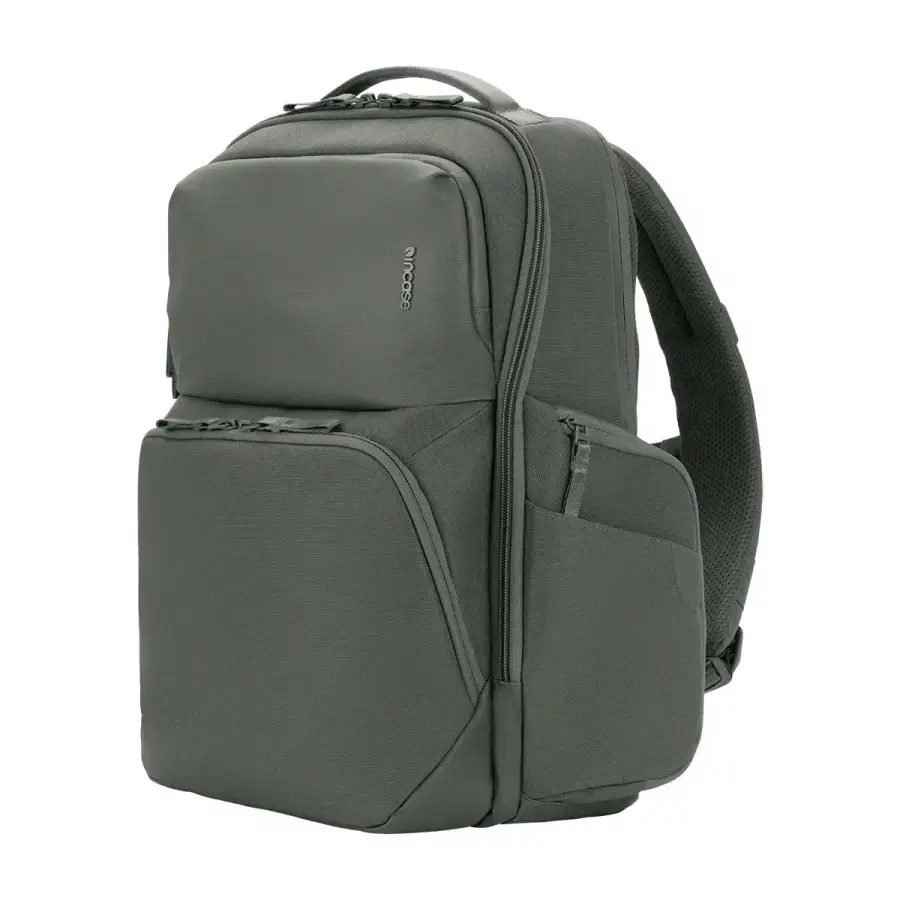 Рюкзак Incase A.R.C. Commuter Pack with ReSpun 100% Recycled Polyester 26L - Smoked Ivy (INCO100683-SIV)