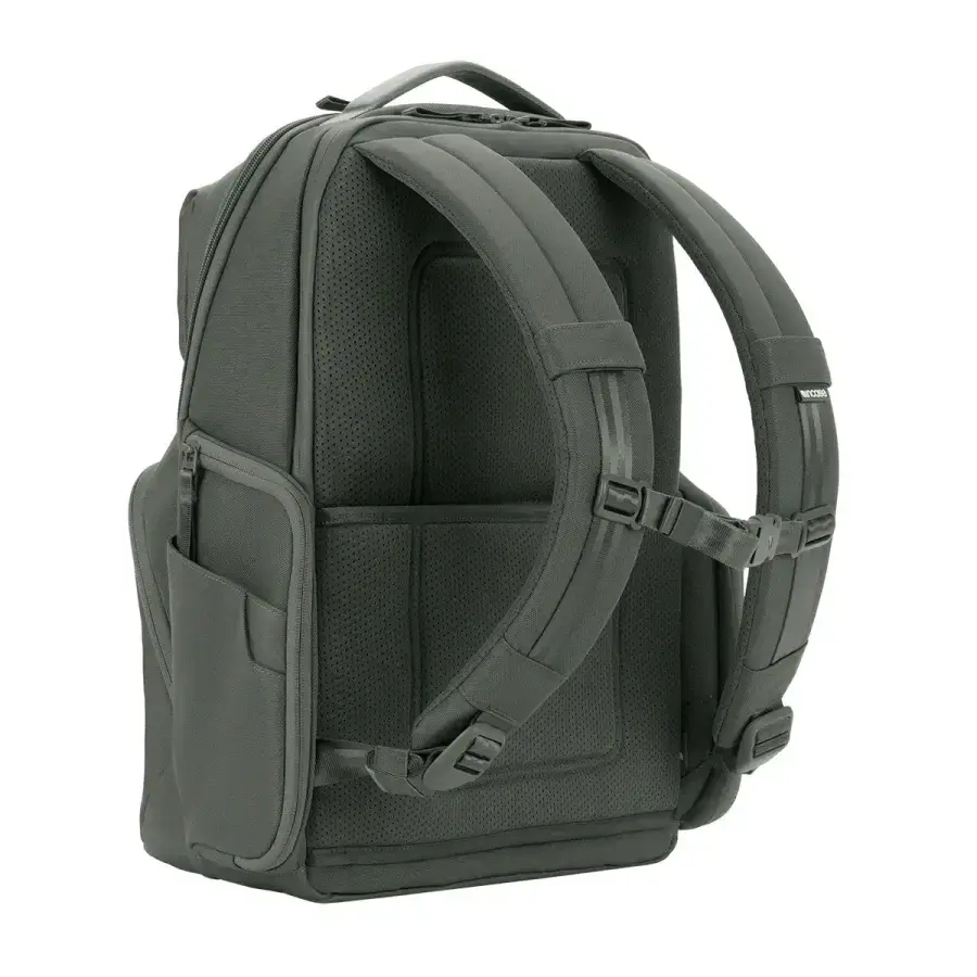 Рюкзак Incase A.R.C. Commuter Pack with ReSpun 100% Recycled Polyester 26L - Smoked Ivy (INCO100683-SIV)