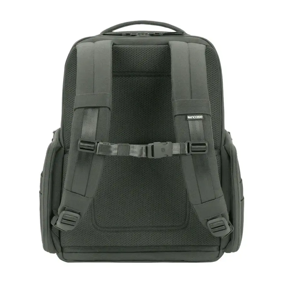 Рюкзак Incase A.R.C. Commuter Pack with ReSpun 100% Recycled Polyester 26L - Smoked Ivy (INCO100683-SIV)