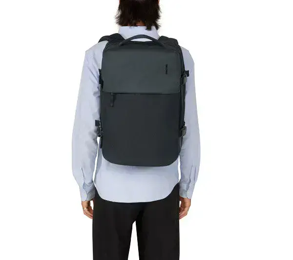 Рюкзак Incase A.R.C. Travel Pack with ReSpun 100% Recycled Polyester 38L - Black (INCO100682-BLK)
