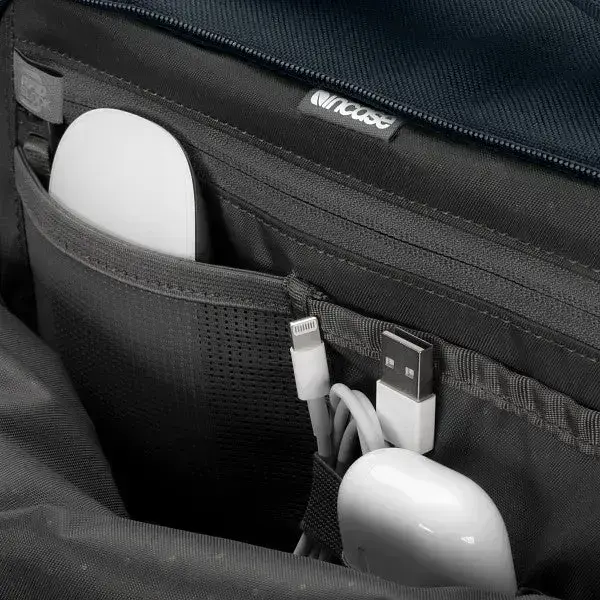 Рюкзак Incase A.R.C. Travel Pack with ReSpun 100% Recycled Polyester 38L - Navy (INCO100682-NVY)