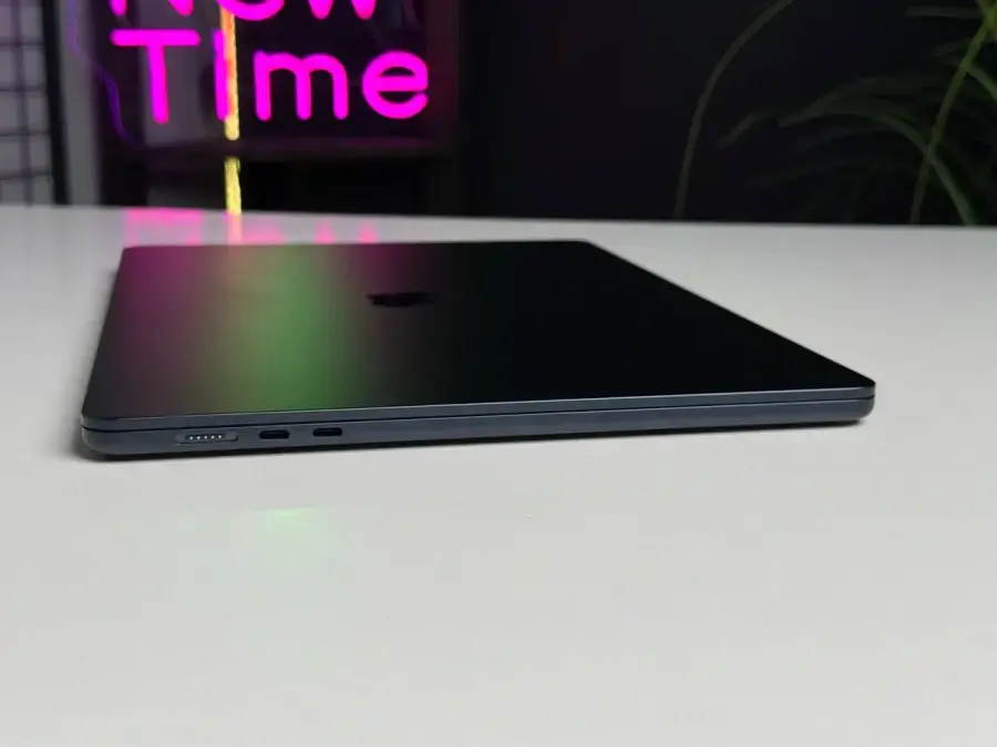 ВІТРИННИЙ MacBook Air 15" M2/8GB/256GB Midnight 2023 (MQKW3) - Стан: гарний | Акумулятор: 100% | Комплект: повний | Гарантія: 3 міс.