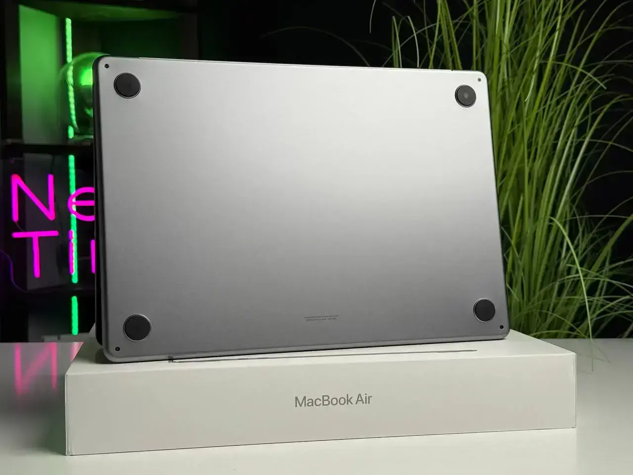 Б/У MacBook Air 15" M2/16GB/512GB Space Gray 2023 (Z18L000PR) - Состояние: хороший | Аккумулятор: 91% | Комплект: полный | Гарантия: 1 мес.