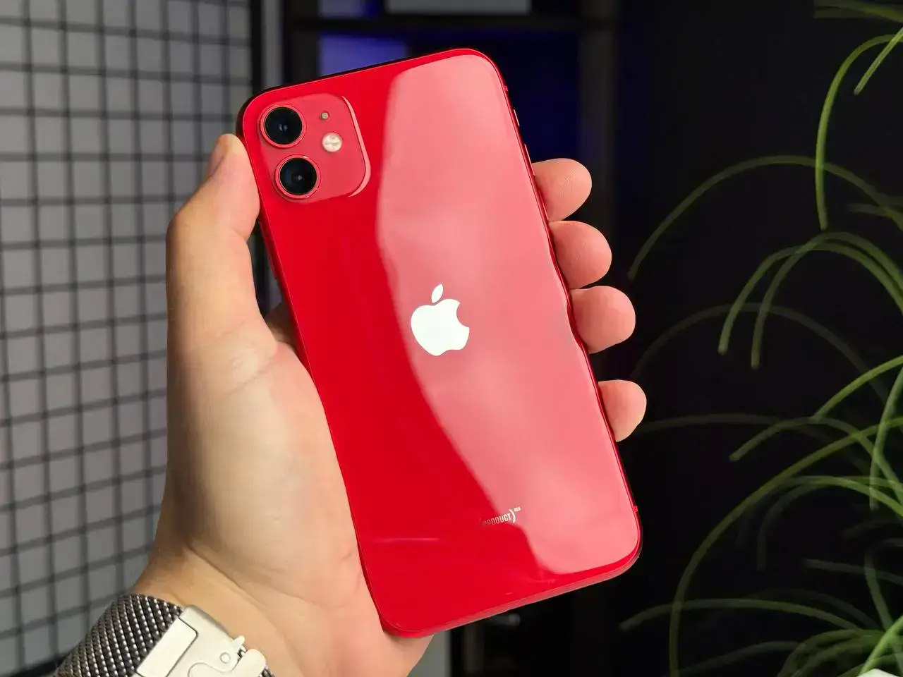 ВЖИВАНИЙ Apple iPhone 11 128GB Product (RED) (MWLG2) Full Box - Стан: гарний | Акумулятор: 95% | Комплектація: повний | Гарантія: 1 міс.