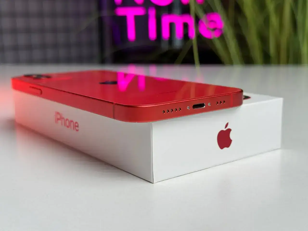 ВЖИВАНИЙ Apple iPhone 12 128GB (PRODUCT) RED (MGHE3, MGJD3) - Стан: гарний | Акумулятор: 100% | Комплектація: повний | Гарантія: 1 міс.