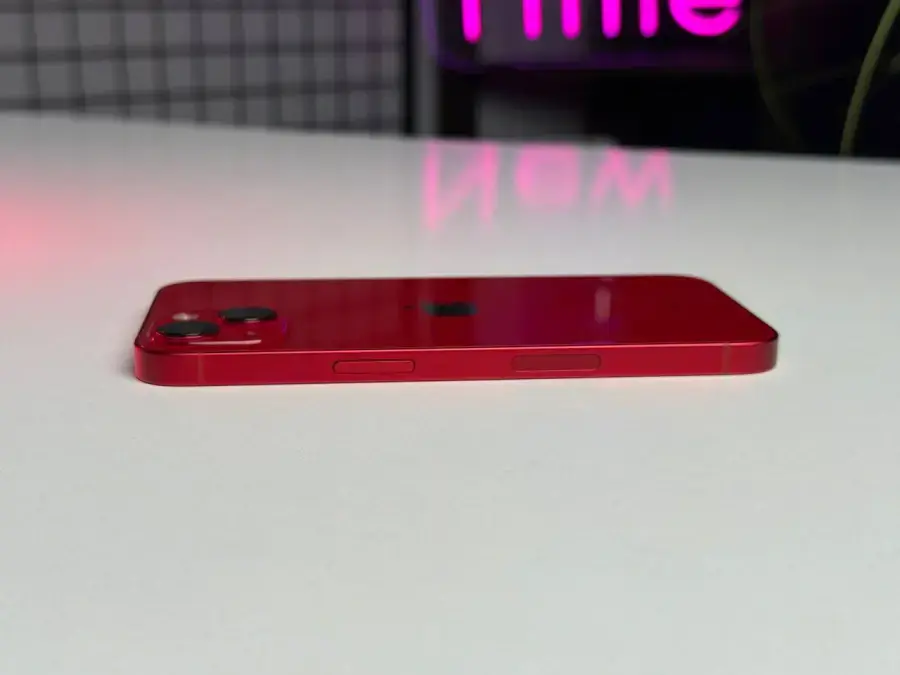 Б/У Apple iPhone 13 128GB (PRODUCT)RED (MLMQ3, MLPJ3) - Состояние: хороший | Аккумулятор: 100% | Комплектация: iPhone, кабель | Гарантія: 1 мес.