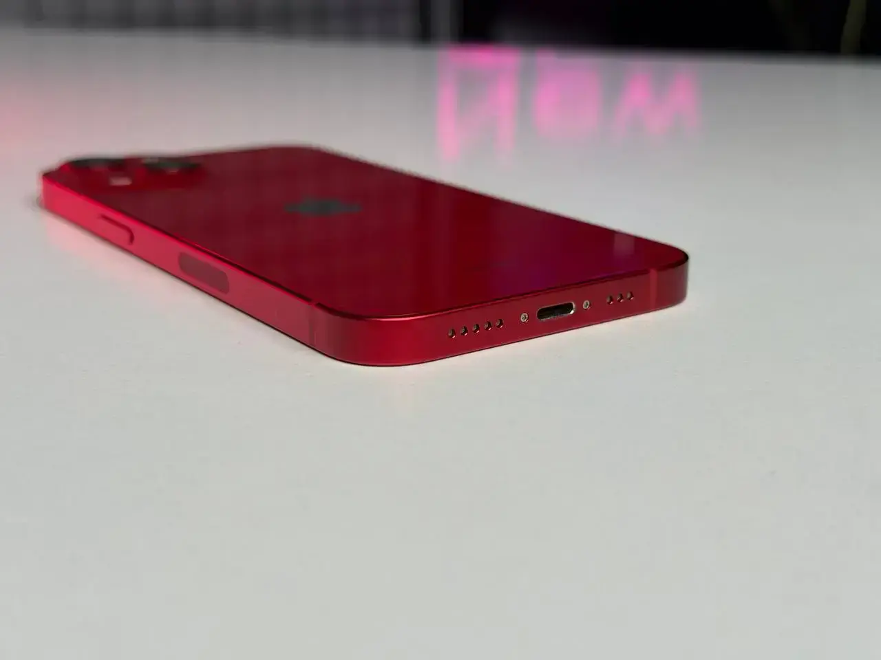 Б/У Apple iPhone 13 128GB (PRODUCT)RED (MLMQ3, MLPJ3) - Состояние: хороший | Аккумулятор: 100% | Комплектация: iPhone, кабель | Гарантія: 1 мес.