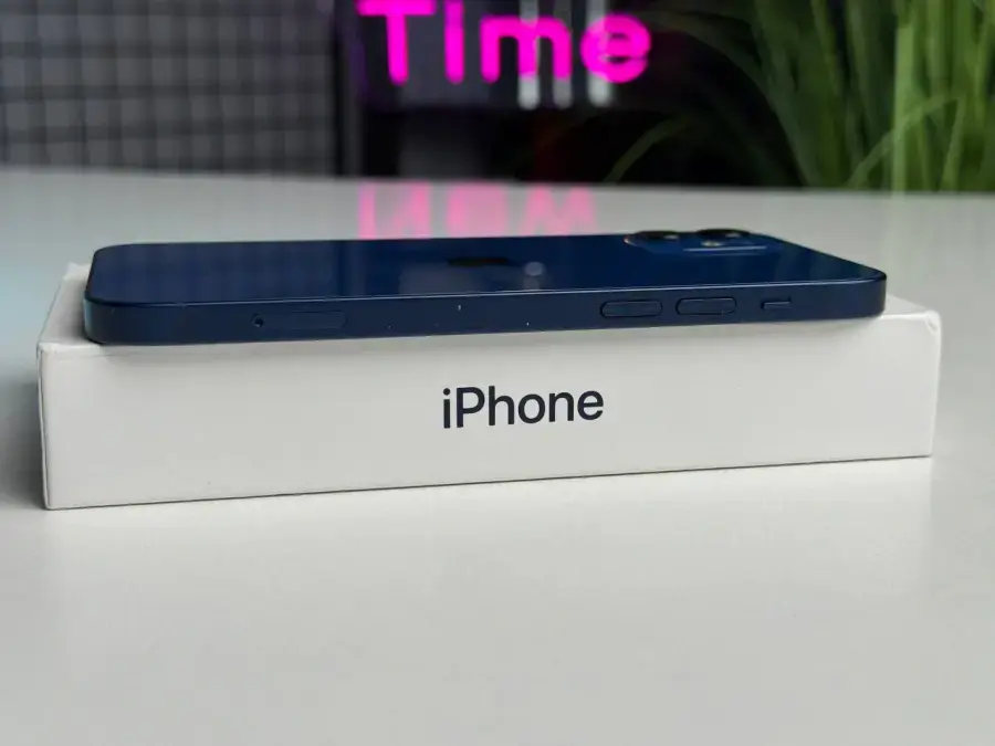 Б/У Apple iPhone 12 64GB Blue (MGH93, MGJ83) - Состояние: хороший | Аккумулятор: 100% | Комплектация: полный | Гарантія: 1 мес.