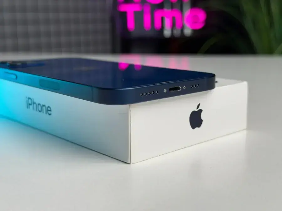 Б/У Apple iPhone 12 64GB Blue (MGH93, MGJ83) - Состояние: хороший | Аккумулятор: 100% | Комплектация: полный | Гарантія: 1 мес.