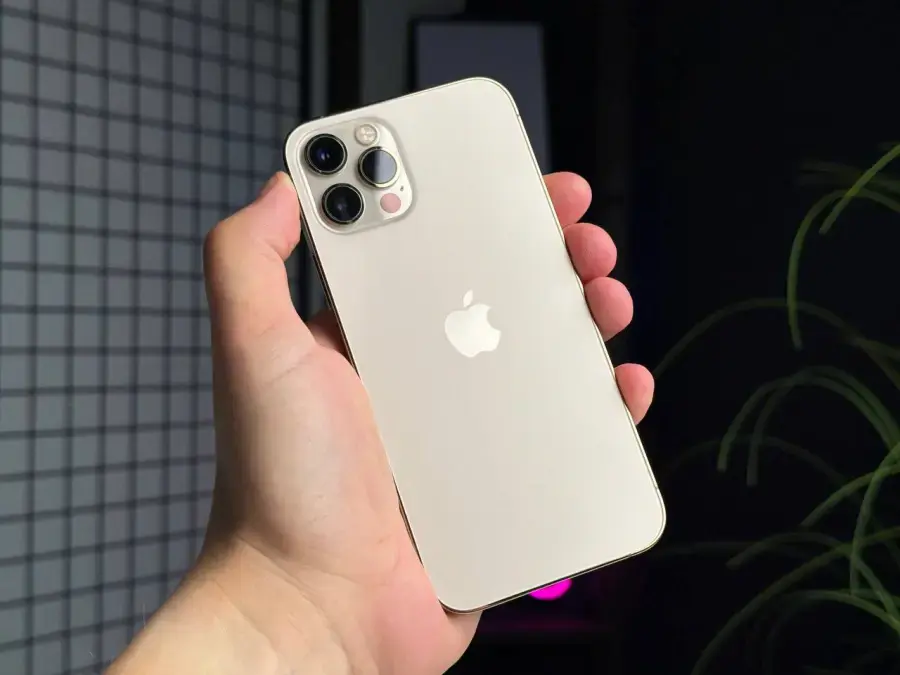 Б/У Apple iPhone 12 Pro 128GB Gold (MGLQ3, MGMM3) - Состояние: идеальный | Аккумулятор: 100% | Комплектация: iPhone, кабель | Гарантія: 1 мес.