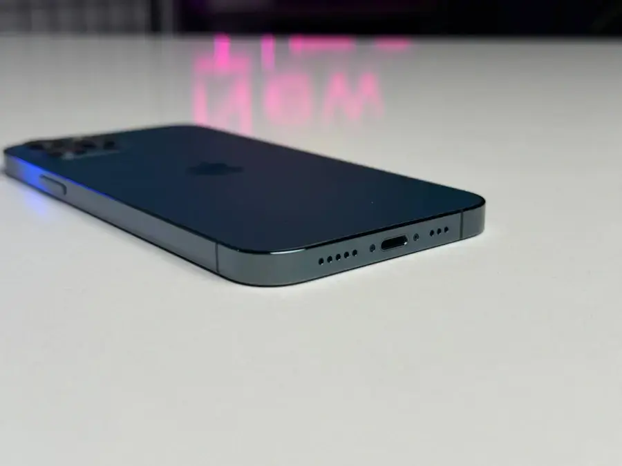 ВЖИВАНИЙ Apple iPhone 12 Pro 512GB Pacific Blue (MGM43, MGMX3) - Стан: гарний | Акумулятор: 100% | Комплектація: iPhone, кабель | Гарантія: 1 міс.