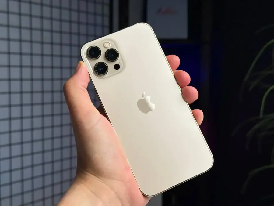 Б/У Apple iPhone 12 Pro Max 256GB Gold (MGCM3, MGDE3) - Состояние: хороший | Аккумулятор: 100% | Комплектация: полный | Гарантія: 1 мес.