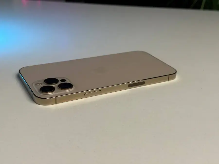 Б/У Apple iPhone 12 Pro Max 256GB Gold (MGCM3, MGDE3) - Состояние: хороший | Аккумулятор: 100% | Комплектация: полный | Гарантія: 1 мес.