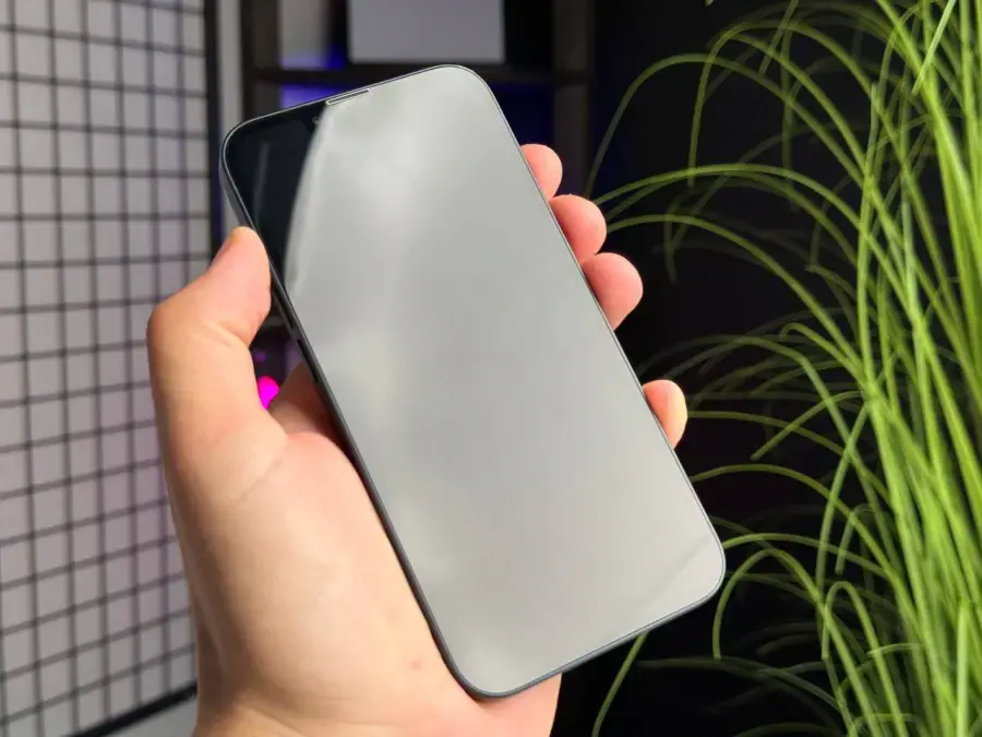 ВЖИВАНИЙ Apple iPhone 13 256GB Midnight (MLMU3, MLQ63) - Стан: гарний | Акумулятор: 100% | Комплектація: iPhone, кабель | Гарантія: 1 міс.