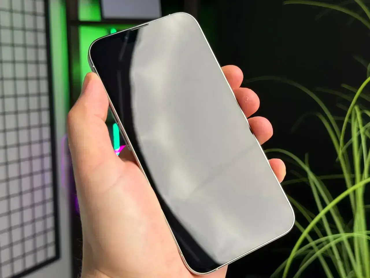Б/У Apple iPhone 13 Pro 256GB Silver (MLTX3, MLVF3) - Состояние: хороший | Аккумулятор: 100% | Комплектация: полный | Гарантія: 1 мес.