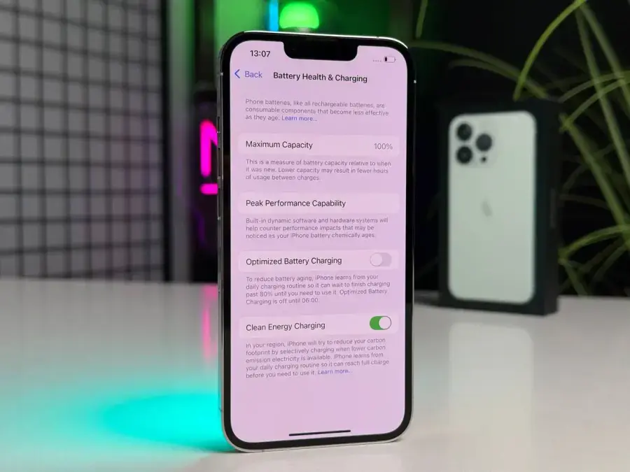 ВЖИВАНИЙ Apple iPhone 13 Pro 256GB Silver (MLTX3, MLVF3) - Стан: гарний | Акумулятор: 100% | Комплектація: повний | Гарантія: 1 міс.