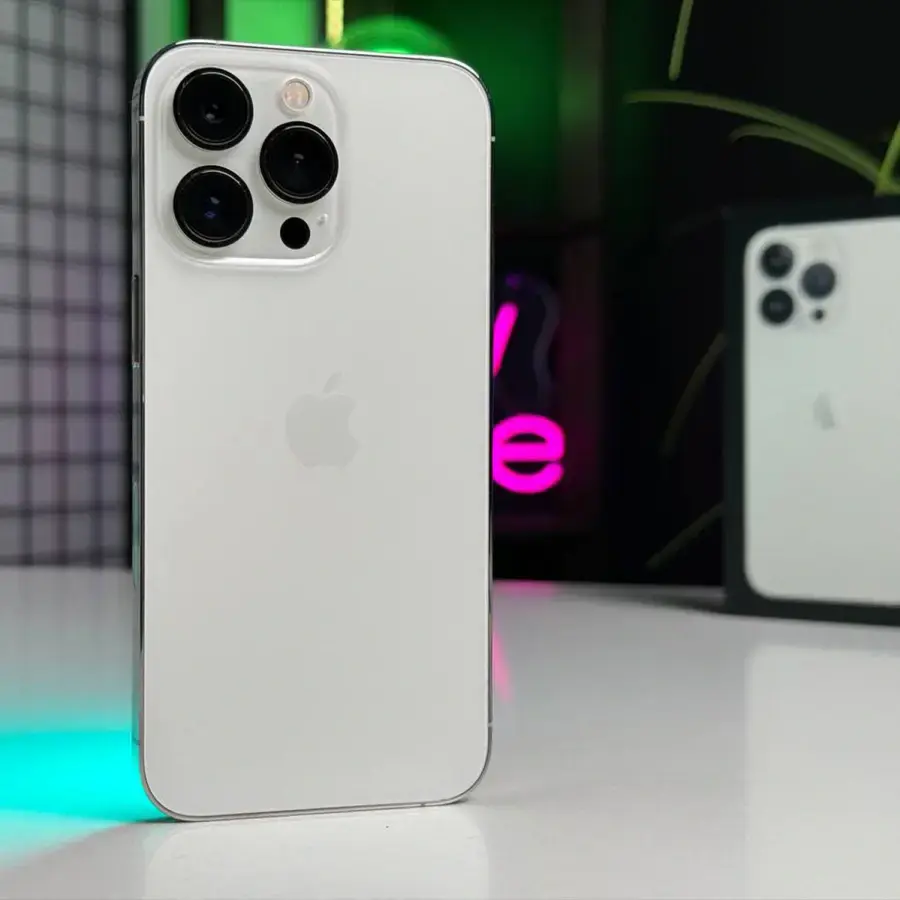 ВЖИВАНИЙ Apple iPhone 13 Pro 256GB Silver (MLTX3, MLVF3) - Стан: гарний | Акумулятор: 100% | Комплектація: повний | Гарантія: 1 міс.