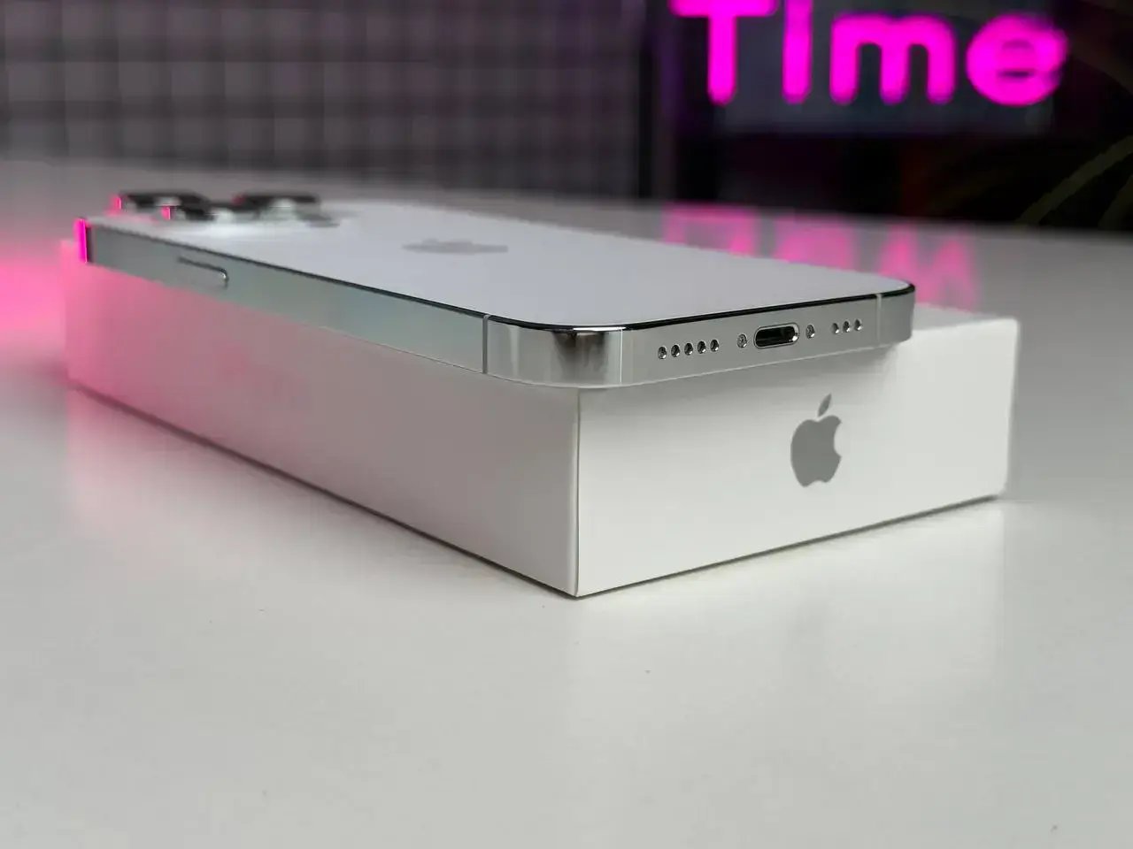 Б/У Apple iPhone 14 Pro 128GB Silver (MQ023) - Состояние: идеальный | Аккумулятор: 86% | Комплектация: полный | Гарантія: 1 мес.
