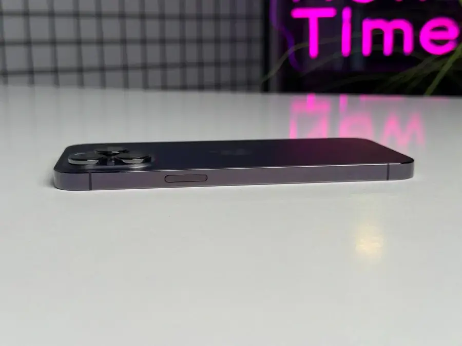 Б/У Apple iPhone 14 Pro Max 256GB Deep Purple (MQ9X3) - Состояние: хороший (менялся корпус) | Аккумулятор: 100% | Комплектация: iPhone, кабель | Гарантія: 1 мес.