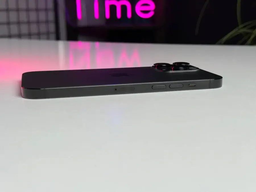 Б/У Apple iPhone 14 Pro Max 256GB Space Black (MQ9U3) - Состояние: хороший | Аккумулятор: 100% | Комплектация: iPhone, кабель | Гарантія: 1 мес.