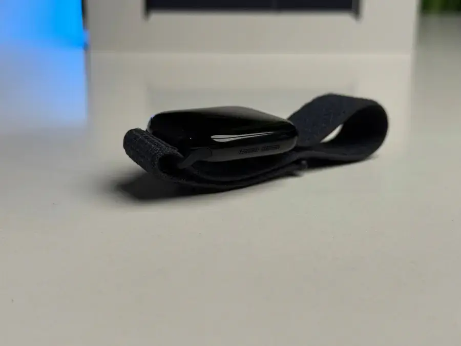 OPEN BOX Apple Watch Series 10 GPS 42mm Jet Black Aluminum Case with Ink Sport Loop (MWWG3) - Стан: ідеальний | Акумулятор: 100% | Комплектація: повний | Гарантія: 12 міс.