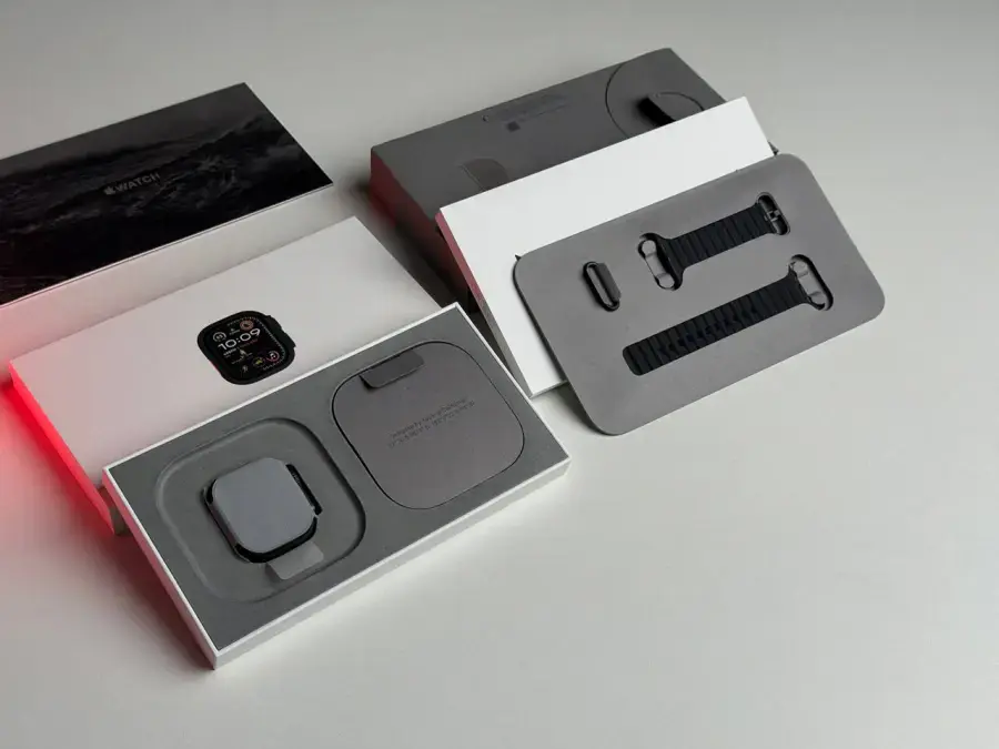 ВІТРИННІ Apple Watch Ultra 2 2024 GPS + Cellular 49mm Black Titanium Case with Black Ocean Band (MX4P3) | Зовнішній стан - ідеальний | Стан акумулятора - 100% | Гарантія - 3 місяці | Комплект - повний