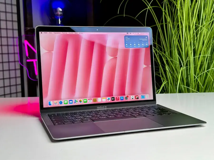 ВЖИВАНИЙ MacBook Air 13" M1/8CPU/7GPU/8GB/256GB Space Gray 2020 (MGN63) - International English - Стан: гарний | Акумулятор: 83% | Комплектація: MacBook, зарядка | Гарантія: 1 міс.