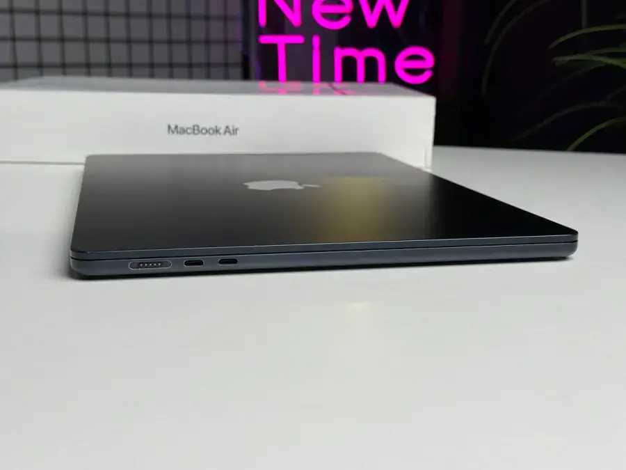 ВЖИВАНИЙ MacBook Air 15" M2/8GB/256GB Midnight 2023 (MQKW3) - Стан: задовільний | Акумулятор: 89% | Комплектація: повний | Гарантія: 1 міс.