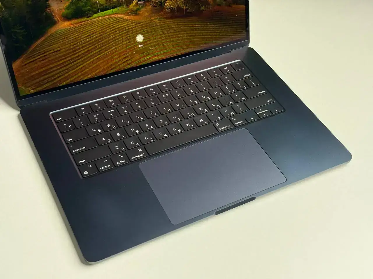 Б/У MacBook Air 15" M2/8GB/256GB Midnight 2023 (MQKW3) - Состояние: удовлетворительный | Аккумулятор: 89% | Комплектация: полный | Гарантія: 1 мес.
