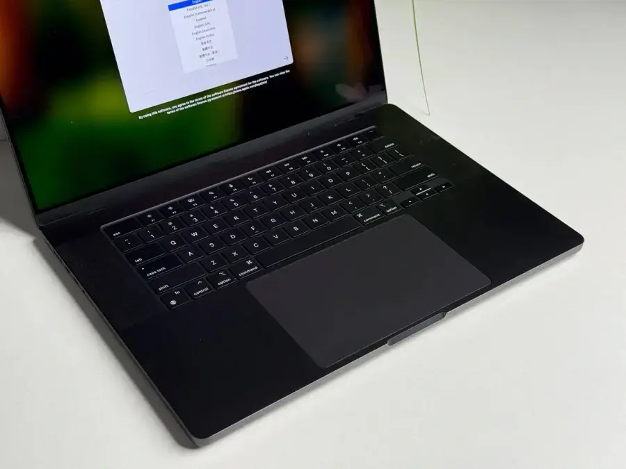 ВЖИВАНИЙ MacBook Pro 16" M3 Pro/36GB/512GB Space Black 2023 (MRW23) - Стан: гарний | Акумулятор: 93% | Комплектація: повний | Гарантія: 3 міс.