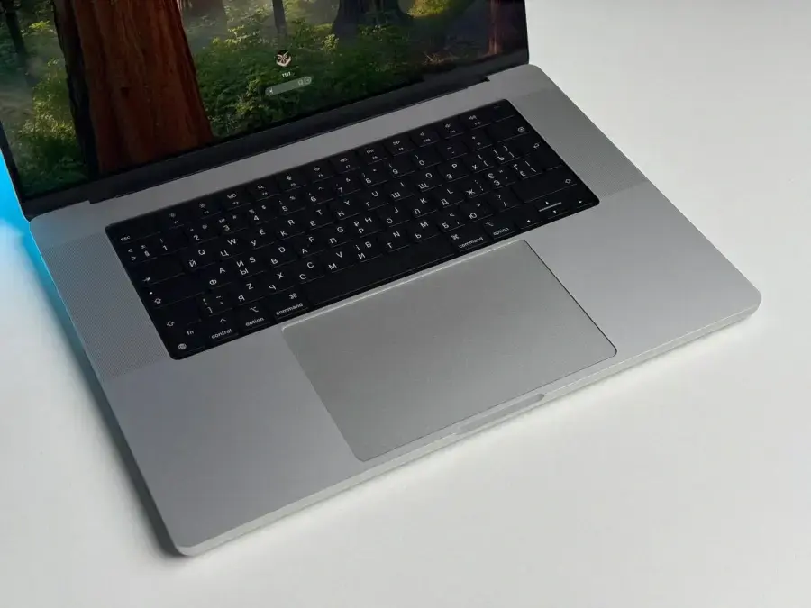 ВЖИВАНИЙ MacBook Pro 16" Silver (MK1E3) 2021 - Стан: гарний | Акумулятор: 92% | Комплектація: повний | Гарантія: 1 міс.