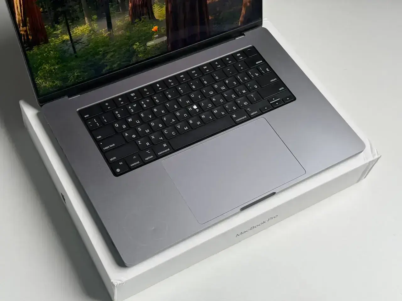 Б/У MacBook Pro 16" Space Gray (MK183) 2021 - Состояние: удовлетворительный | Аккумулятор: 80% | Комплектация: полный | Гарантія: 1 мес.