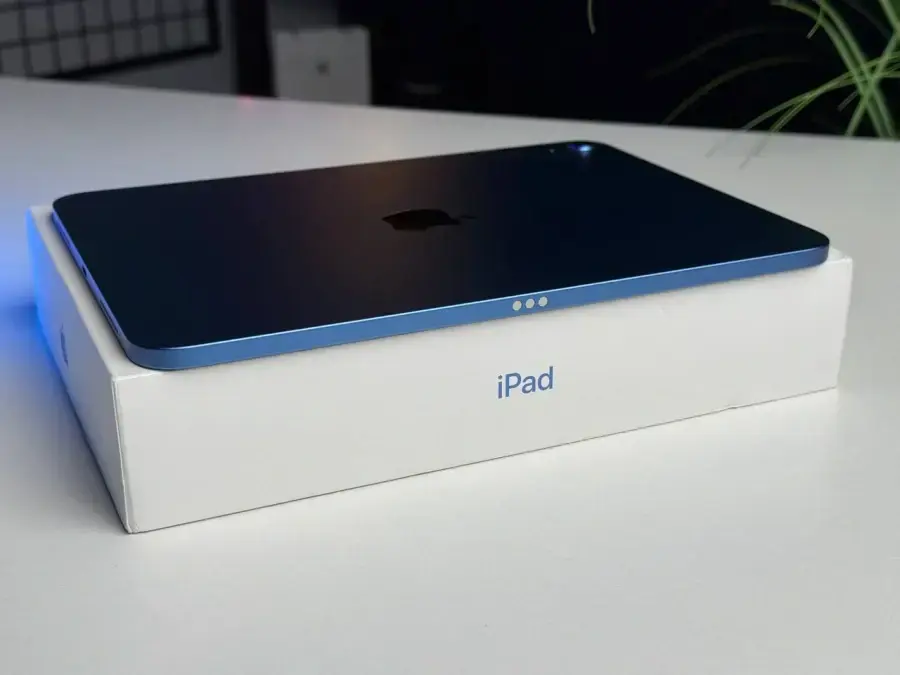 Б/У Планшет Apple iPad 10.9" 2022 Wi-Fi 64GB Blue (MPQ13, MCM84) - Состояние: идеальный | Аккумулятор: 100% | Комплектация: полный | Гарантія: 3 мес.