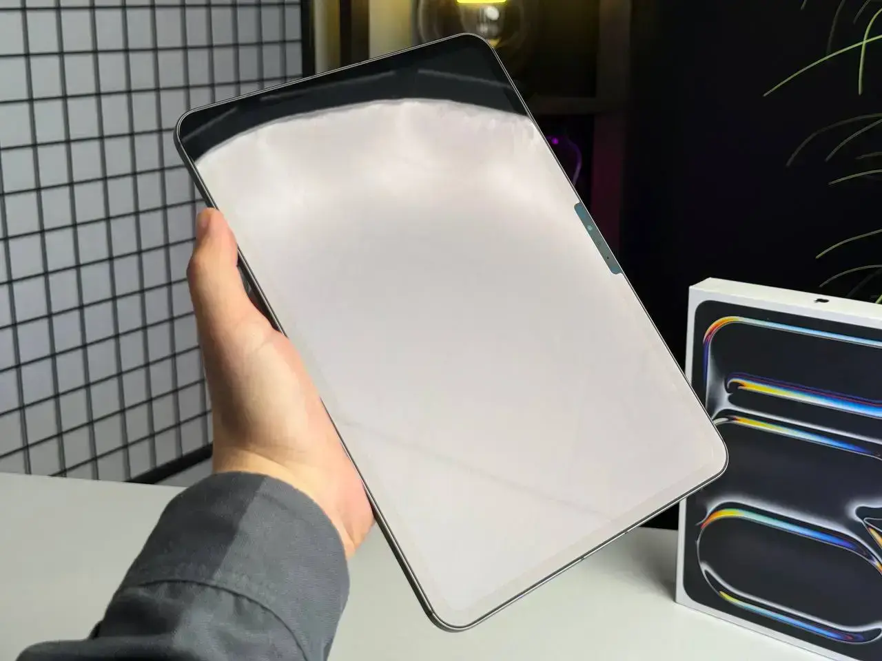 OPEN BOX Планшет Apple iPad Pro 11" M4 2024 Wi-Fi + Cellular 256GB with Standard glass - Space Black (MVW13) - Состояние: идеальный | Аккумулятор: 100% | Комплектация: полный | Гарантія: 1 мес.