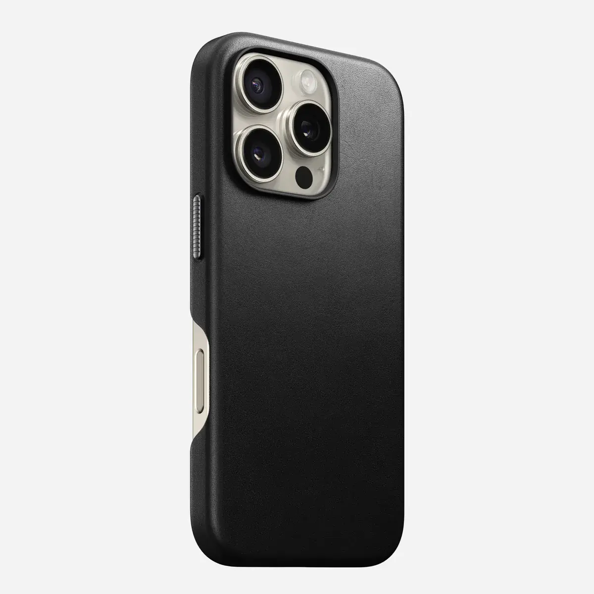 Чехол Nomad Traditional Leather Case for iPhone 16 Pro - Black (NM01391685)