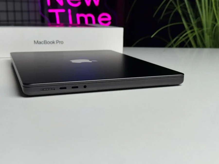 OPEN BOX Apple MacBook Pro 14" M4/10CPU/10GPU/16GB/512GB Space Black 2024 (MW2U3) - Стан: ідеальний | Акумулятор: 100% | Комплектація: повний | Гарантія: 3 міс.