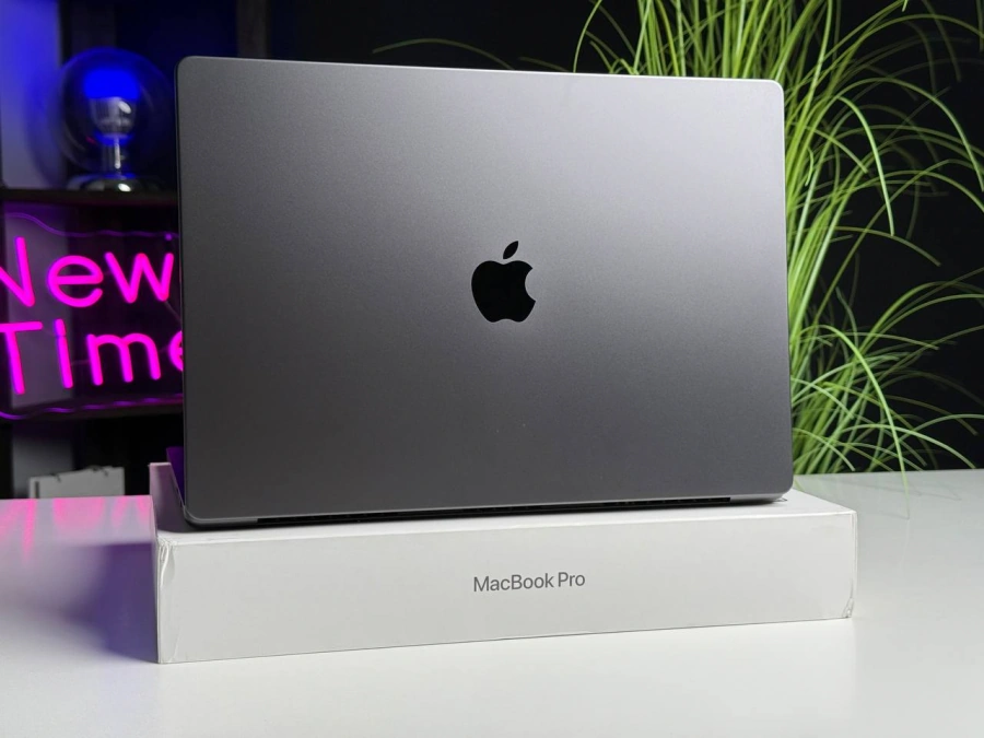 OPEN BOX Apple MacBook Pro 16" M4 Pro/14CPU/20GPU/24GB/512GB Space Black 2024 (MX2X3) - Стан: ідеальний | Акумулятор: 100% | Комплектація: повний | Гарантія: 3 міс.