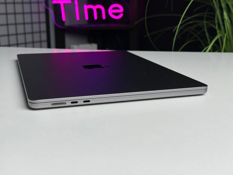 ВІТРИННИЙ MacBook Air 15" M2/8GB/256GB Space Gray 2023 (MQKP3) - Стан: гарний | Акумулятор: 100% | Комплектація: MacBook, зарядка | Гарантія: 3 міс.