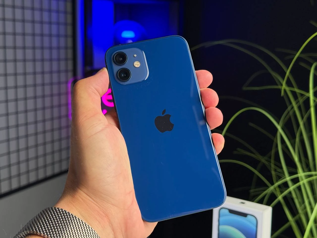 Б/У Apple iPhone 12 128GB Blue (MGHF3, MGJE3) - Состояние: хорошее | Аккумулятор: 100% | Комплектация: полный | Гарантия: 1 мес.