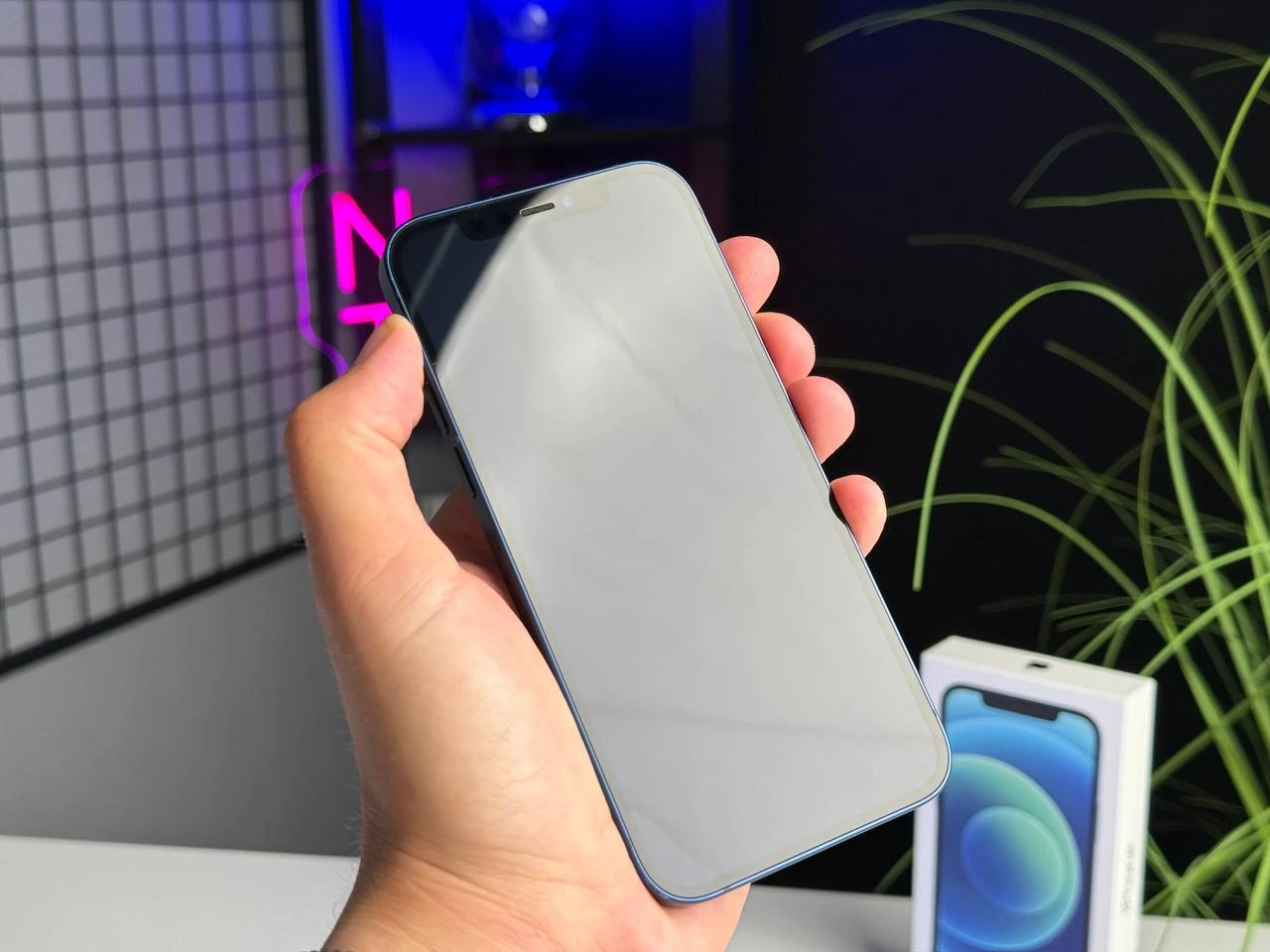 Б/У Apple iPhone 12 128GB Blue (MGHF3, MGJE3) - Состояние: хорошее | Аккумулятор: 100% | Комплектация: полный | Гарантия: 1 мес.