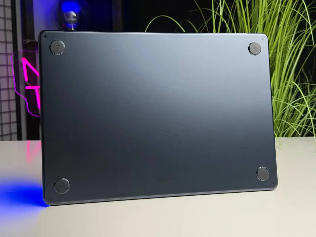 ВЖИВАНИЙ MacBook Air 15" M2/8GB/256GB Midnight 2023 (MQKW3) - Стан: гарний | Акумулятор: 97% | Комплектація: MacBook, зарядка | Гарантія: 3 міс.