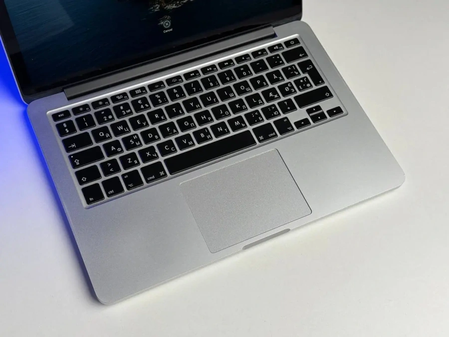 ВЖИВАНИЙ MacBook Pro 13 2014 Silver (MF841) i7/8GB/512SSD - Стан: гарний | Аккумулятор: 100% | Комплектація: MacBook, зарядка | Гарантія: 1 міс.