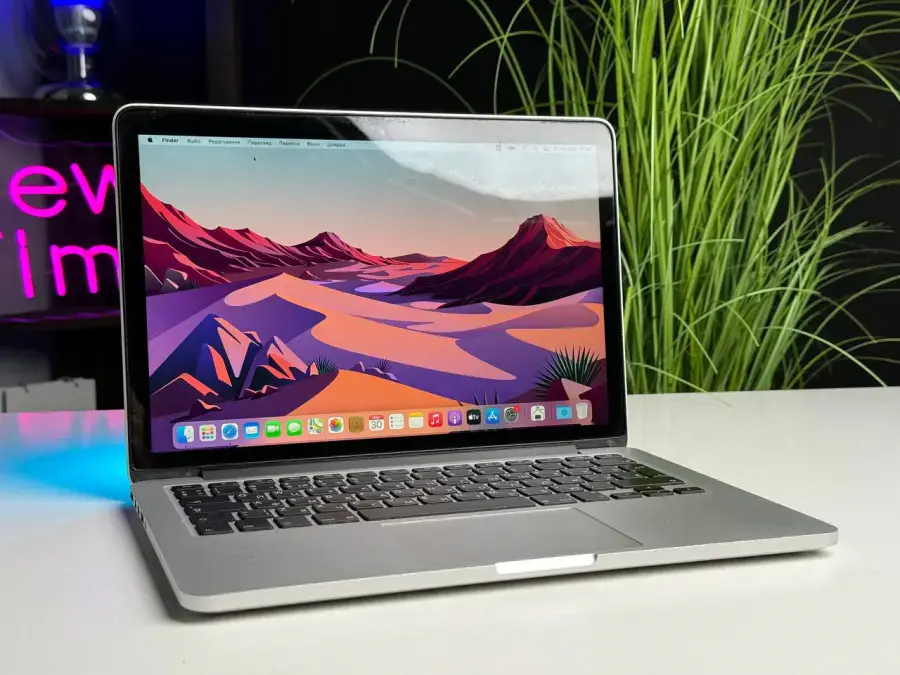 ВЖИВАНИЙ MacBook Pro 13.3/2.6GHZ/8GB/256GB 2014 - Стан: задовільний | Акумулятор: 100% | Комплектація: MacBook, зарядка | Гарантія: 1 міс.