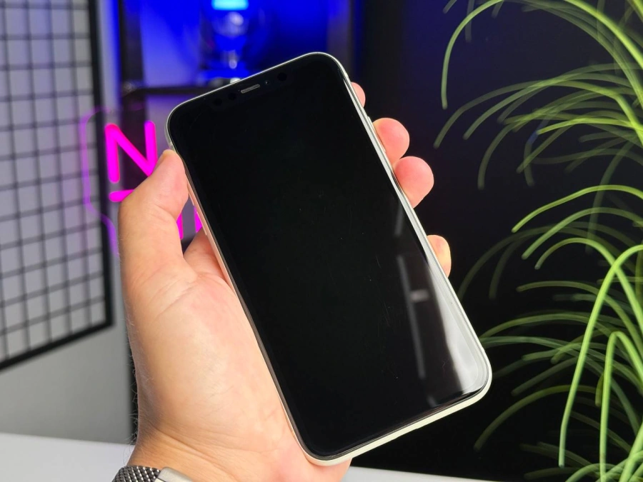 Б/У Apple iPhone 11 64GB White (MHCQ3, MHDC3) Slim Box - Состояние: хороший | Аккумулятор: 100% | Комплектация: iPhone, кабель | Гарантія: 1 мес.