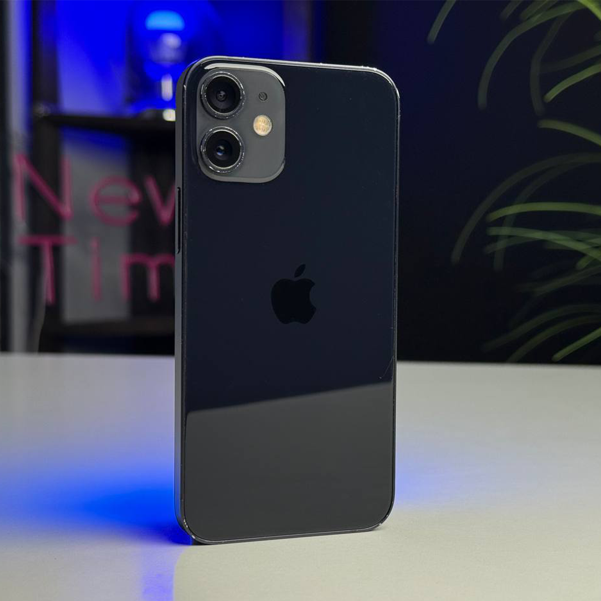 ВЖИВАНИЙ Apple iPhone 12 Mini 128GB Black (MG8L3, MGE33) - Стан: гарний | Акумулятор: 100% | Комплектація: iPhone, кабель | Гарантія: 1 міс.
