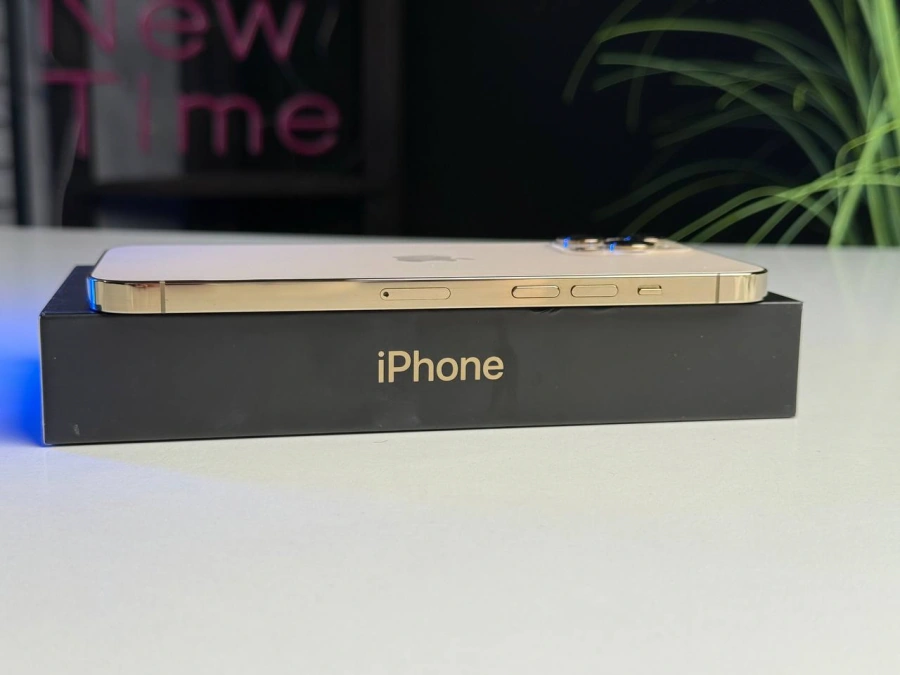 Б/У Apple iPhone 12 Pro Max 256GB Gold (MGCM3, MGDE3) - Состояние: хороший | Аккумулятор: 100% | Комплектация: полный | Гарантія: 1 мес.