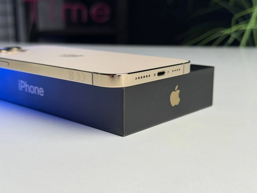Б/У Apple iPhone 12 Pro Max 256GB Gold (MGCM3, MGDE3) - Состояние: хороший | Аккумулятор: 100% | Комплектация: полный | Гарантія: 1 мес.
