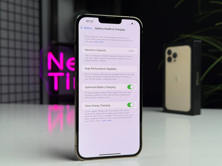 ВЖИВАНИЙ Apple iPhone 13 Pro Max 256GB Gold (MLKU3, MLLD3) - Стан: гарний | Акумулятор: 100% | Комплектація: повний | Гарантія: 1 міс.